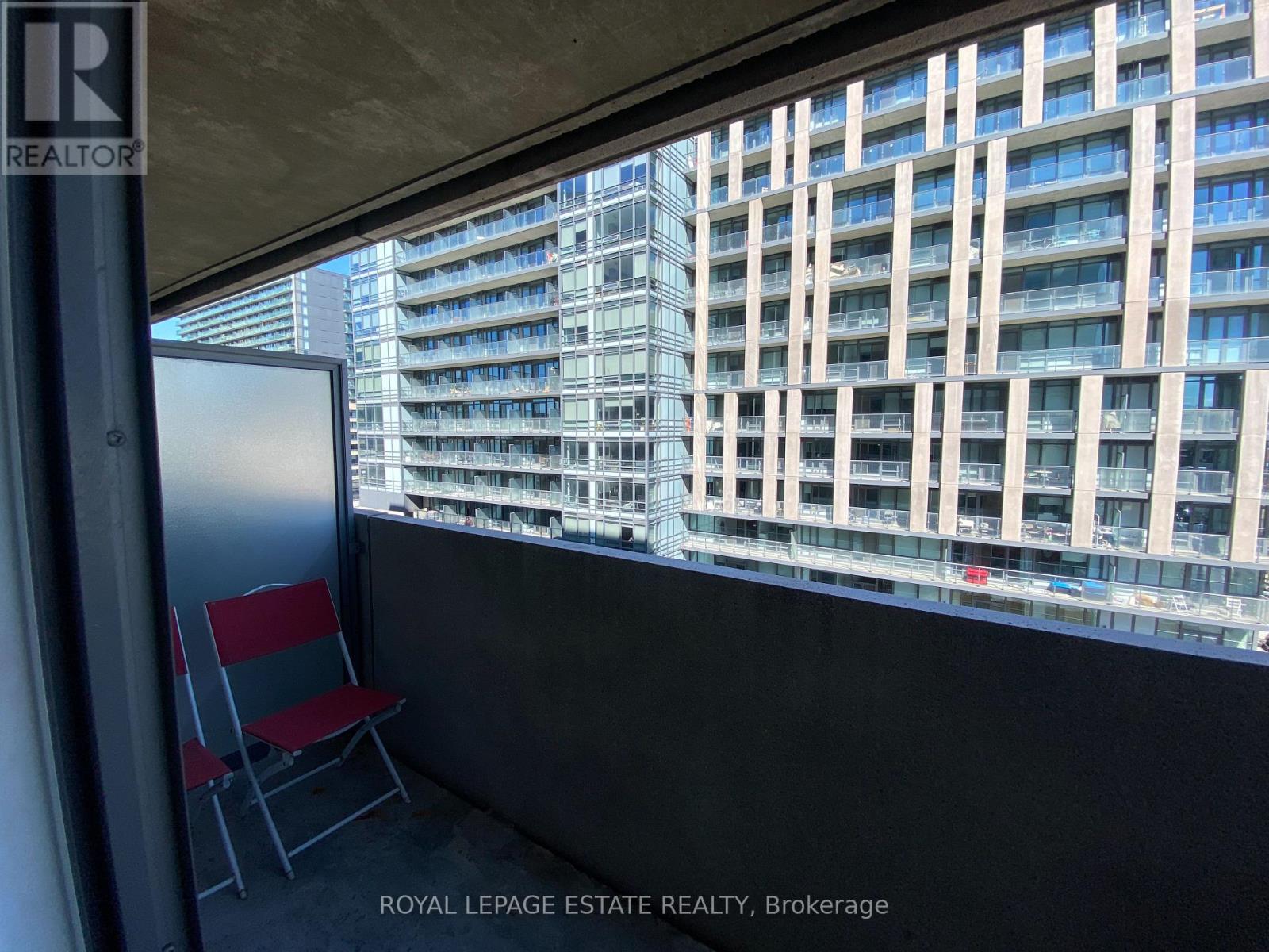 612 - 20 Joe Shuster Way, Toronto, Ontario  M6K 0A3 - Photo 5 - W12917692