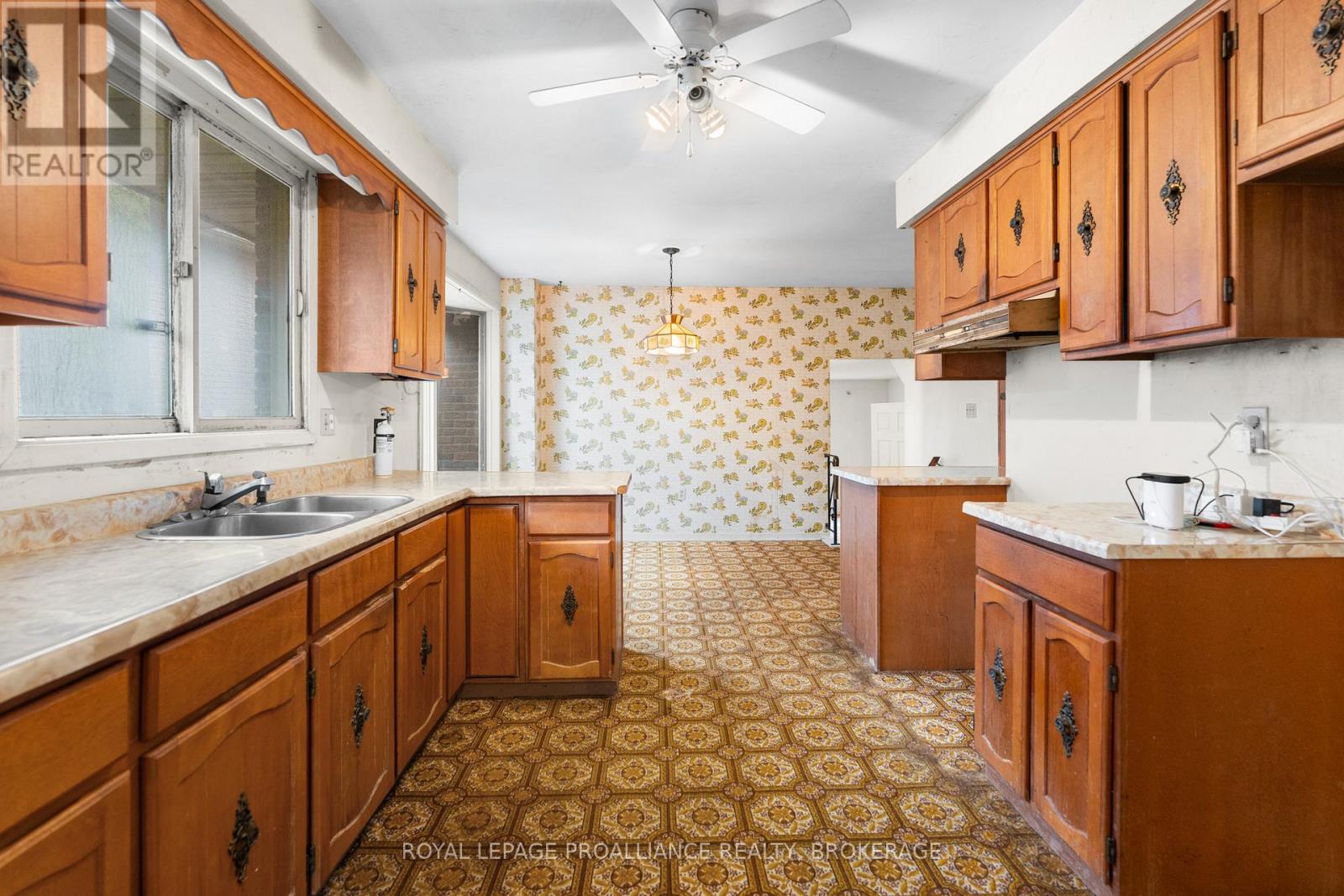 530 Roosevelt Drive, Kingston, Ontario  K7M 4B1 - Photo 15 - X13003336