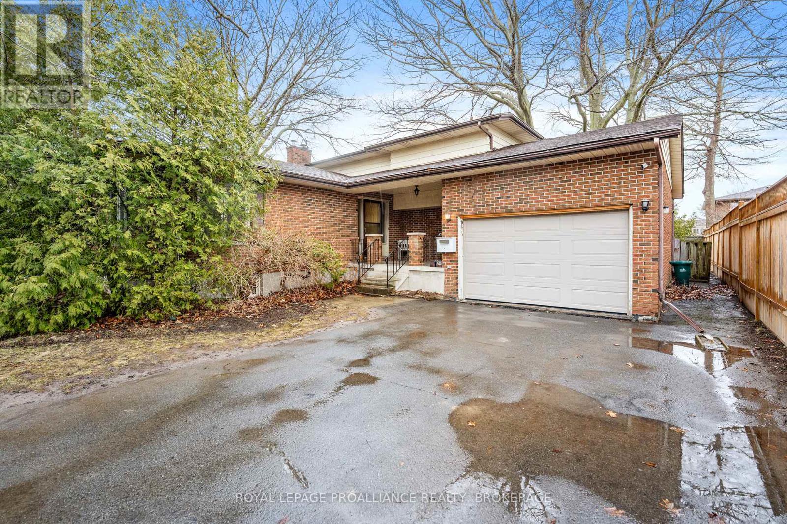 530 Roosevelt Drive, Kingston, Ontario  K7M 4B1 - Photo 3 - X13003336