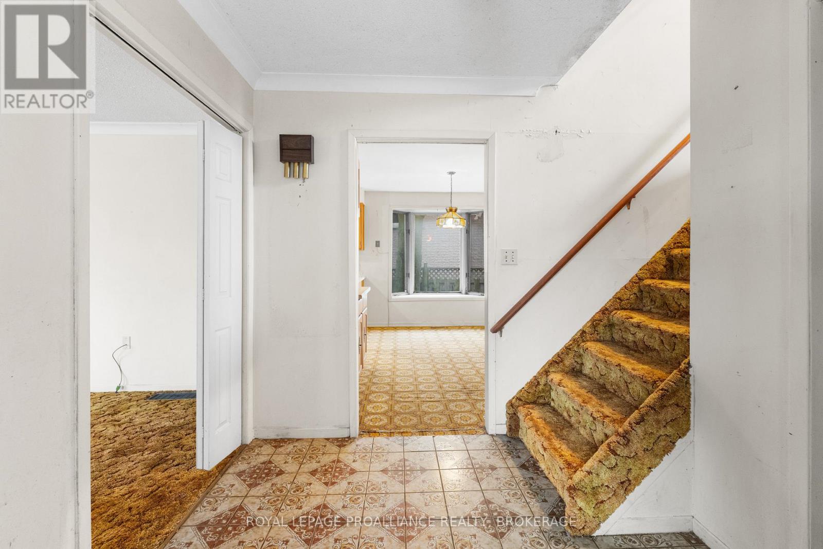 530 Roosevelt Drive, Kingston, Ontario  K7M 4B1 - Photo 7 - X13003336