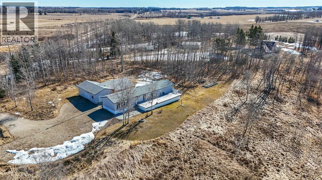 55001 Township Road 40-0, Rural Clearwater County, Alberta  T4T 2A1 - Photo 2 - A2300535