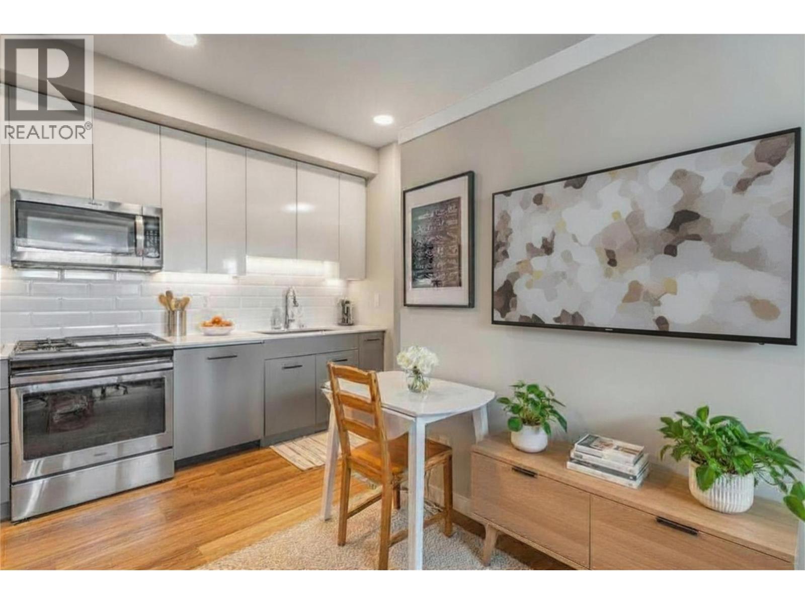 722 Valley Road Unit# 515, Kelowna, British Columbia V1V 2E6 - Photo 3 - 10379942