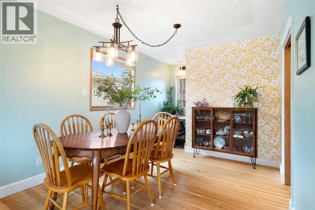 4823 Waverley Drive Sw, Calgary, Alberta  T3C 2P5 - Photo 6 - A2296581