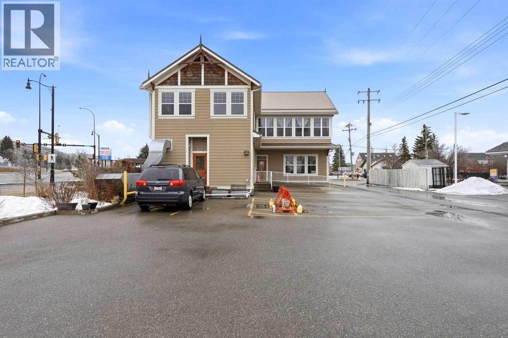 115 Fifth Avenue W, Cochrane, Alberta  T4C 1B1 - Photo 40 - A2299220