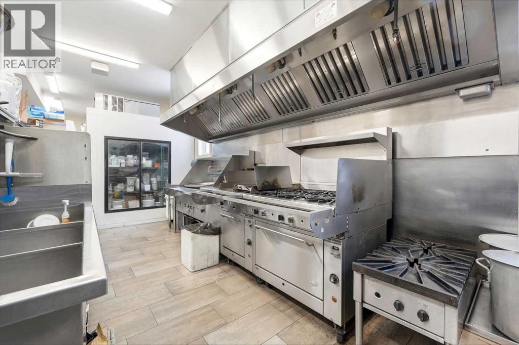 115 Fifth Avenue W, Cochrane, Alberta  T4C 1B1 - Photo 12 - A2299220