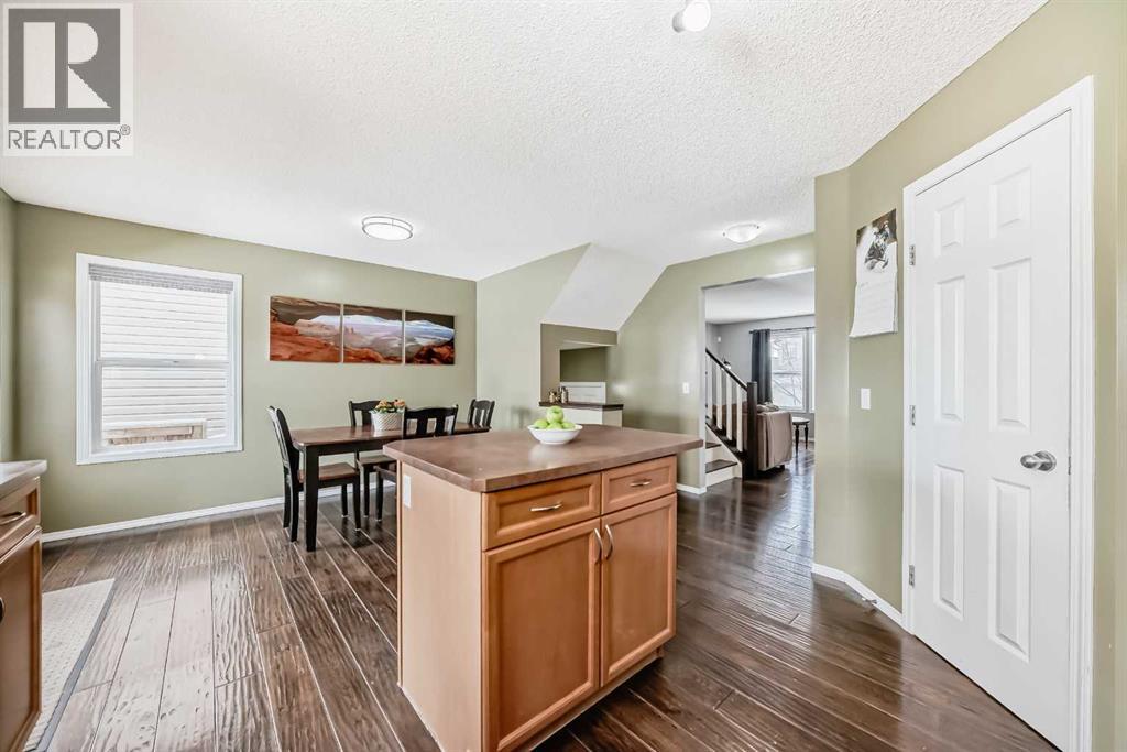 71 Covepark Rise Ne, Calgary, Alberta  T3K 0A5 - Photo 10 - A2299643