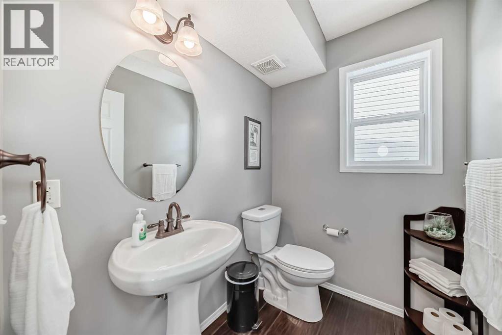 71 Covepark Rise Ne, Calgary, Alberta  T3K 0A5 - Photo 17 - A2299643