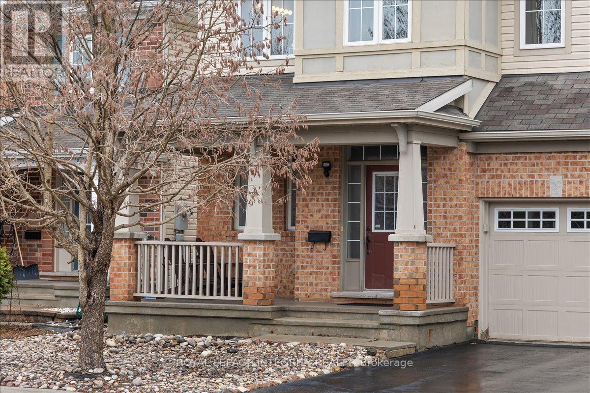 638 Rosehill Avenue, Ottawa, Ontario  K2S 0K2 - Photo 3 - X13003354