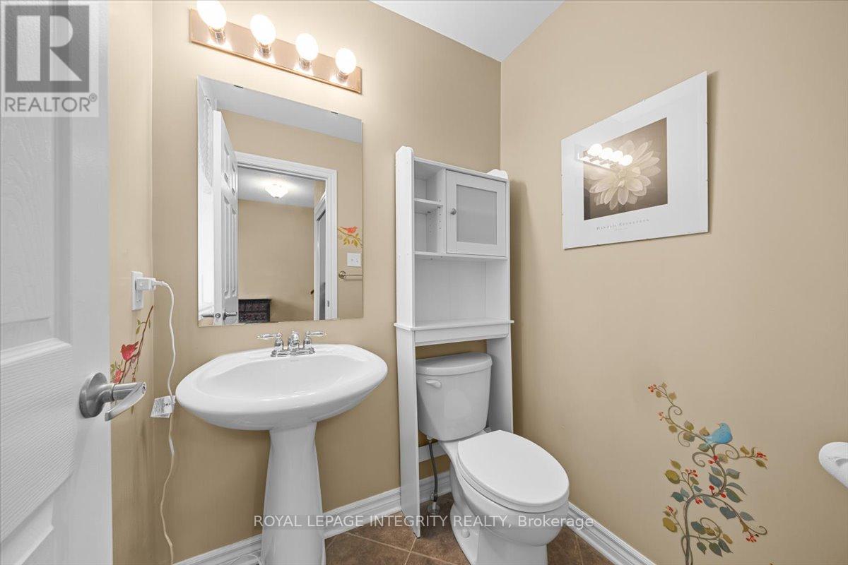 638 Rosehill Avenue, Ottawa, Ontario  K2S 0K2 - Photo 9 - X13003354