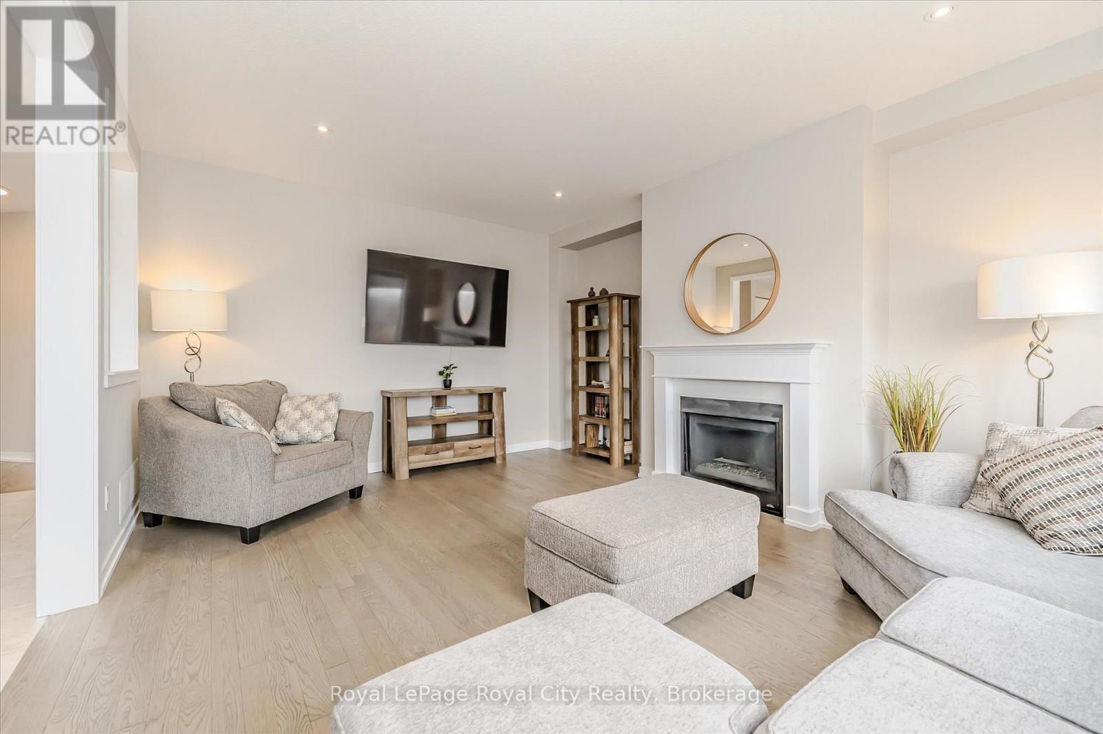 262 Dolman Street, Woolwich, Ontario  N0B 1M0 - Photo 21 - X12814920