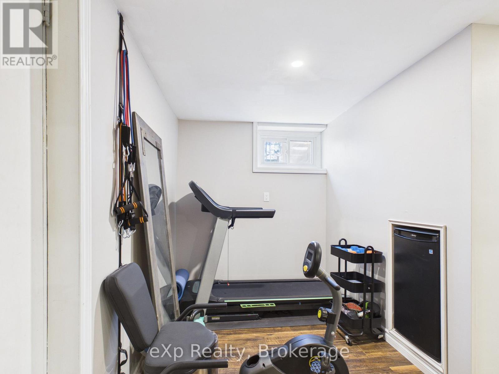 40 Johnstone Boulevard, Brockton, Ontario  N0G 2V0 - Photo 30 - X12939784