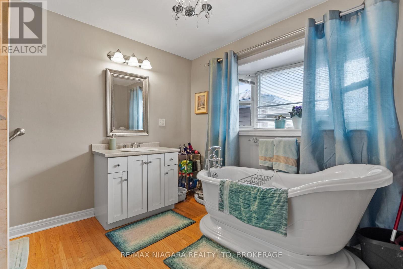 125 Windward Street, St. Catharines, Ontario  L2M 4C7 - Photo 14 - X13003284