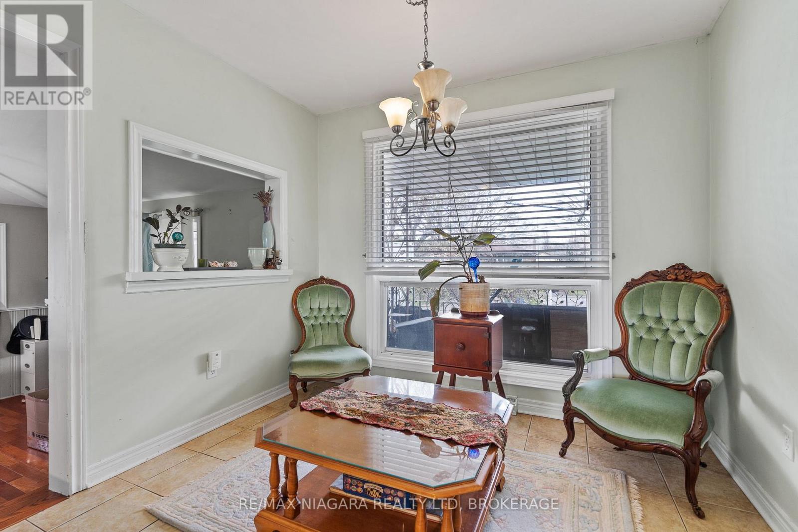 125 Windward Street, St. Catharines, Ontario  L2M 4C7 - Photo 9 - X13003284