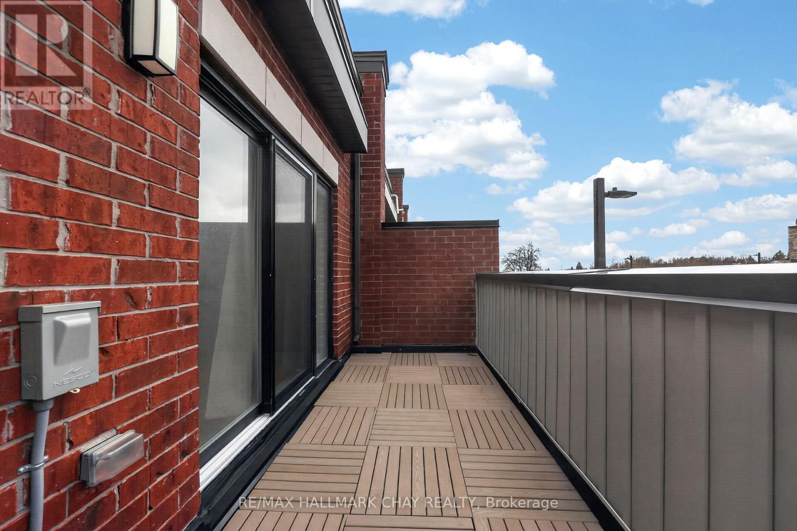 10 - 200 Dissette Street, Bradford West Gwillimbury, Ontario  L3Z 3G8 - Photo 11 - N13003152