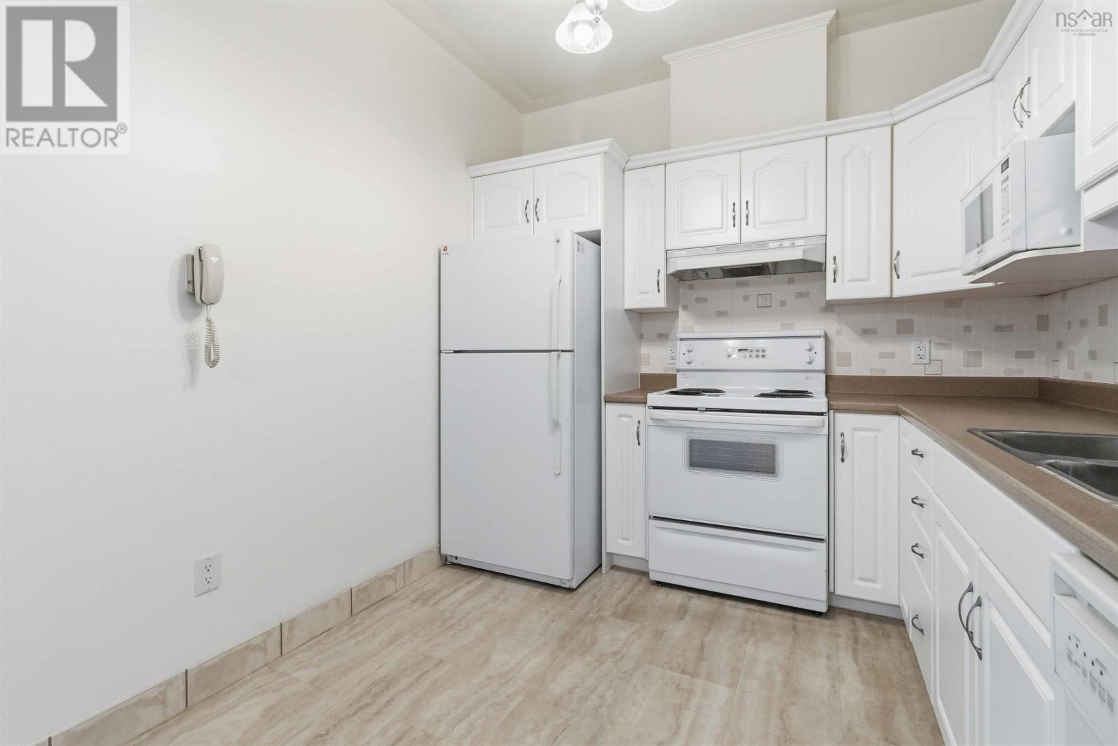 112 202 Walter Havill Drive, Halifax, Nova Scotia  B3N 3J4 - Photo 17 - 202607515