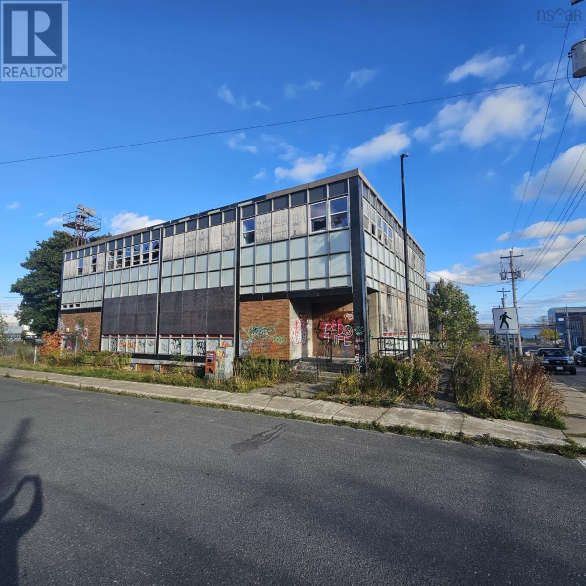 17 Archibald Avenue, North Sydney, Nova Scotia  B2A 2A1 - Photo 3 - 202607513