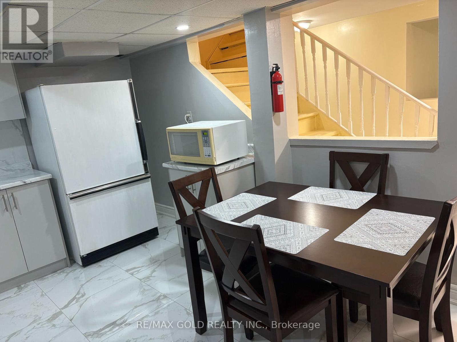 Basement - 27 Fairlight Street, Brampton, Ontario  L6Z 3W2 - Photo 16 - W12841238