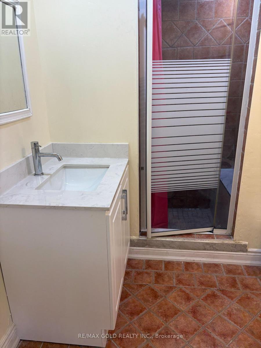 Basement - 27 Fairlight Street, Brampton, Ontario  L6Z 3W2 - Photo 6 - W12841238