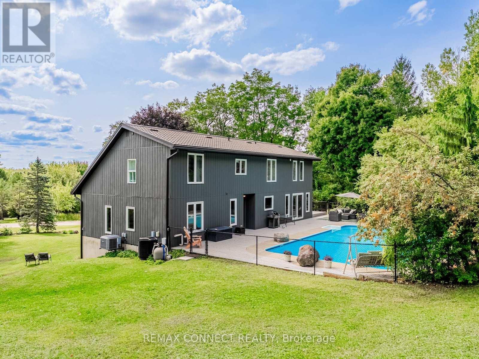 11215 AMOS DRIVE, Milton, Ontario