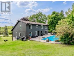 11215 AMOS DRIVE, Milton, Ontario