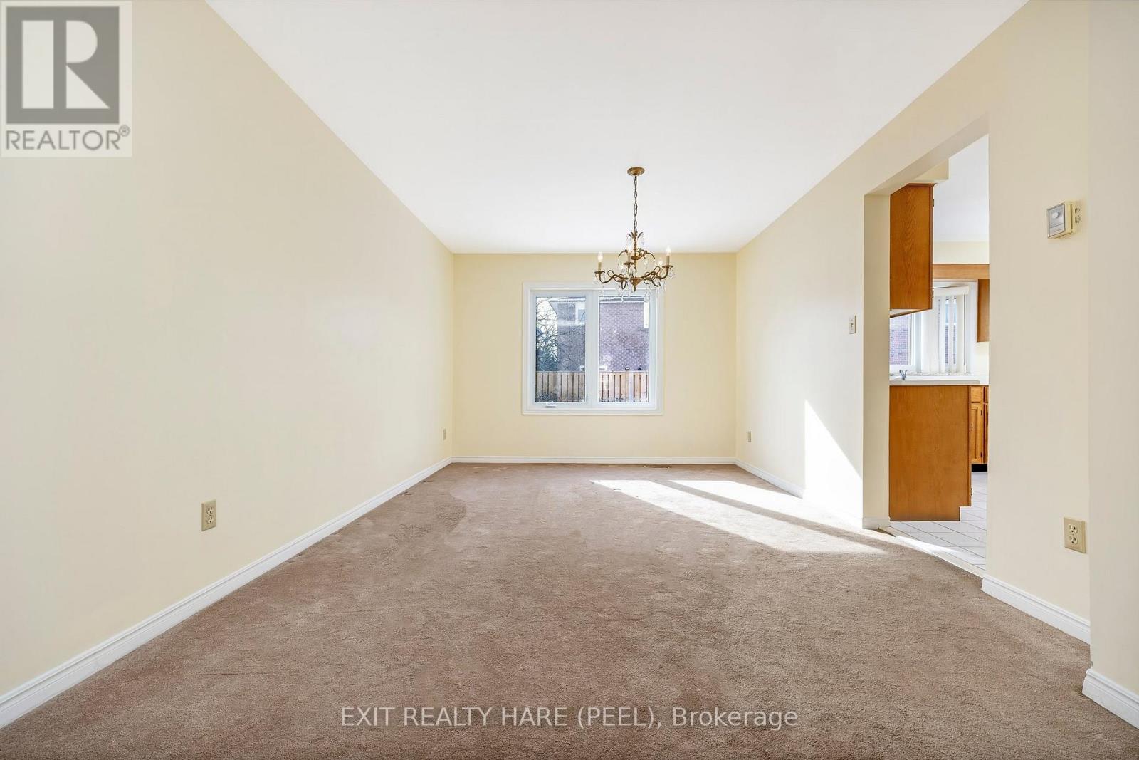 47 Stillwater Crescent, Brampton, Ontario  L6X 3L2 - Photo 20 - W13003184