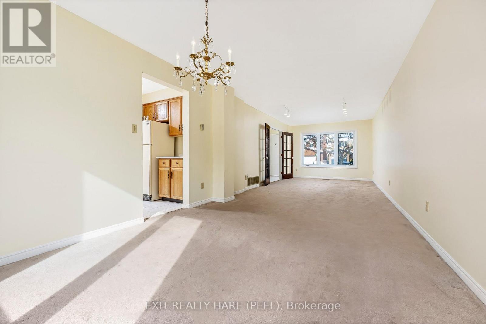 47 Stillwater Crescent, Brampton, Ontario  L6X 3L2 - Photo 21 - W13003184