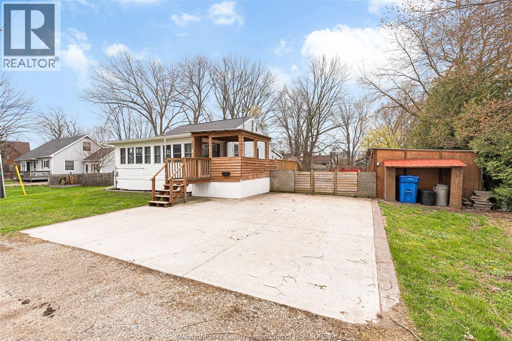 1069 Cherry Avenue, Kingsville, Ontario  N9Y 3V3 - Photo 2 - 26008227