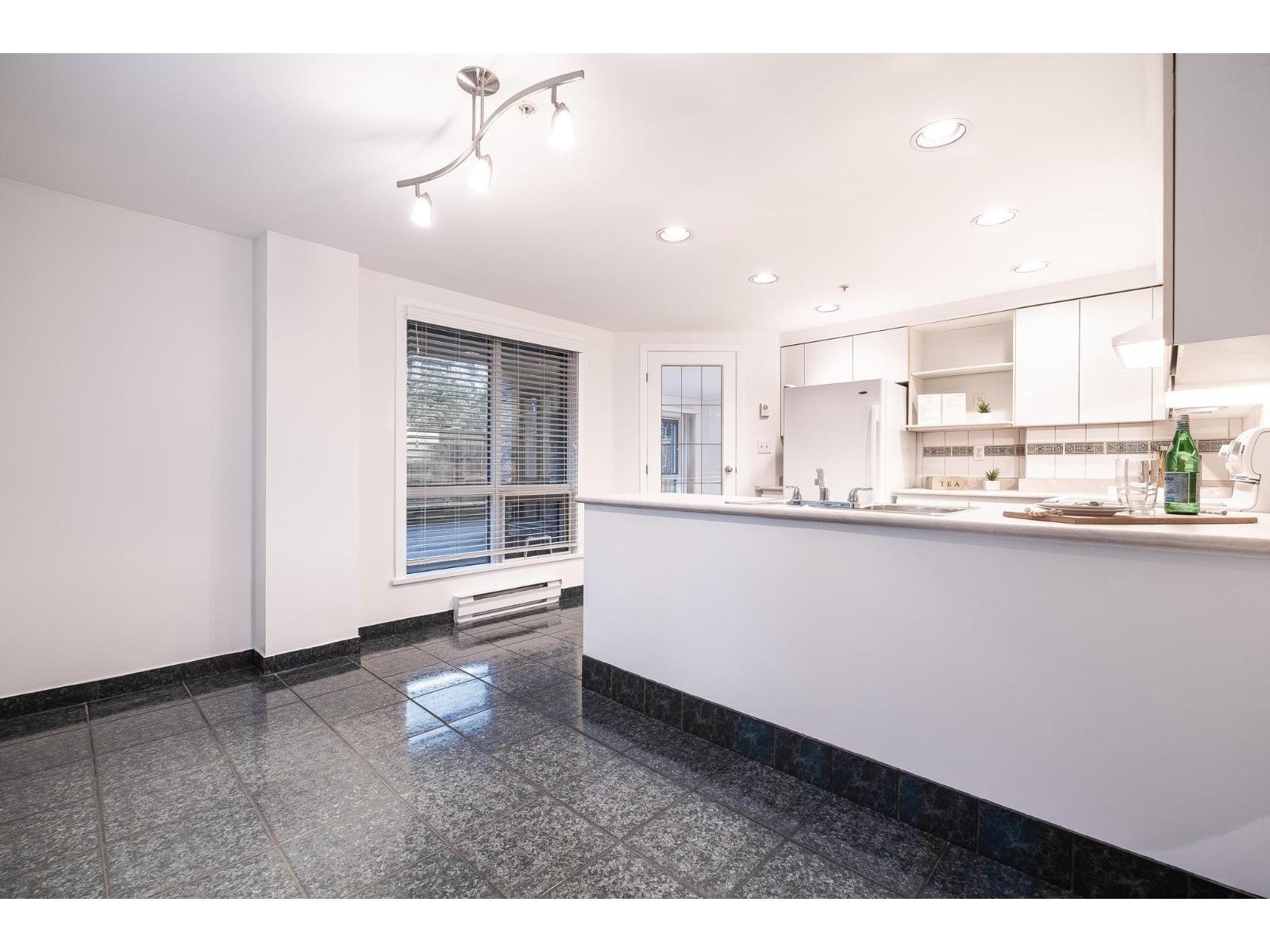 106 9962 148 Street, Surrey, British Columbia  V3R 0P9 - Photo 11 - R3102471