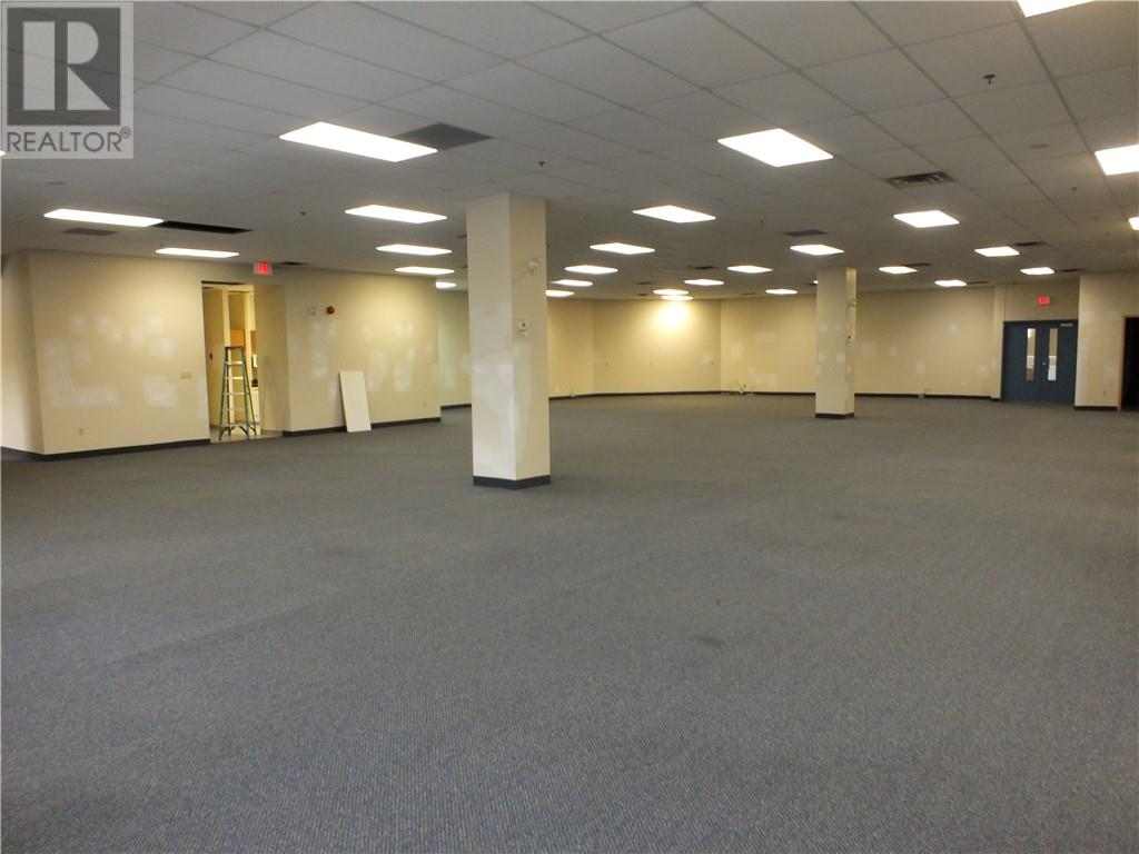 40 Elm Street Unit# 240, Sudbury, Ontario  P3C 1S8 - Photo 5 - 2120839