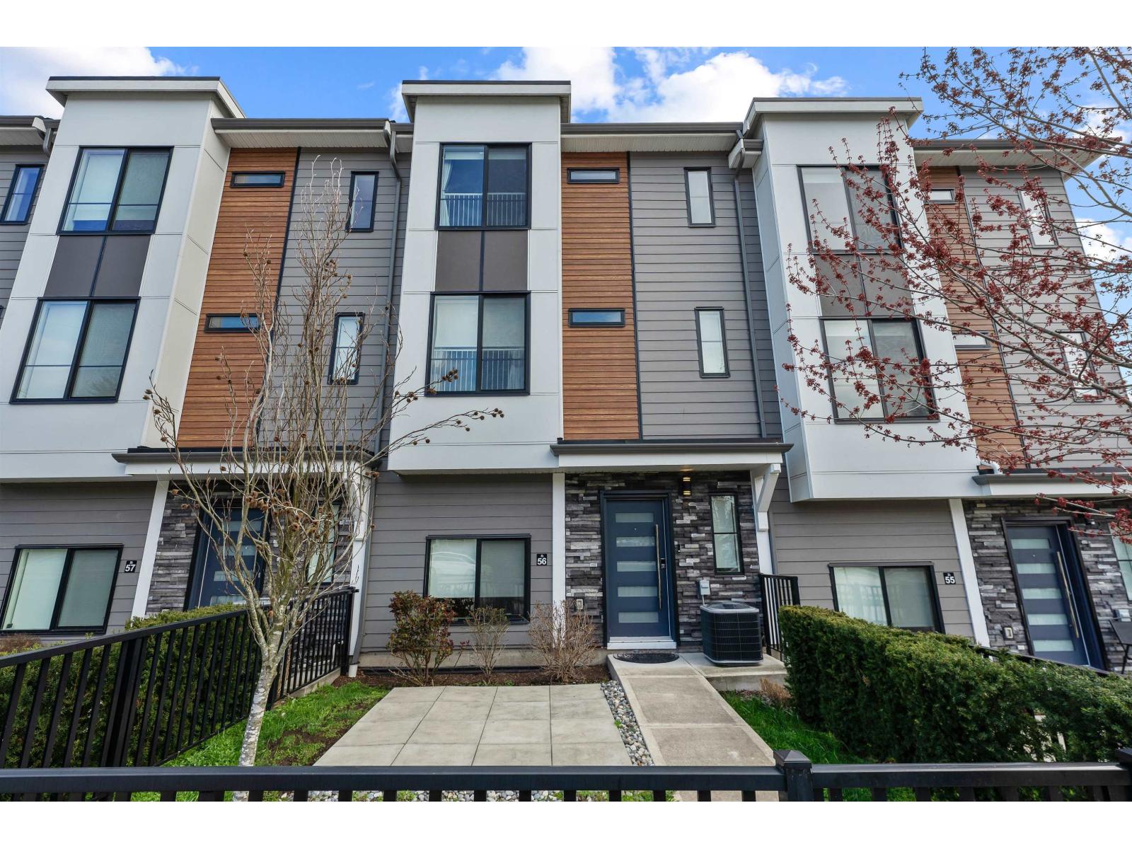 56 1639 162 Street, Surrey, British Columbia  V4A 4Y1 - Photo 1 - R3100686