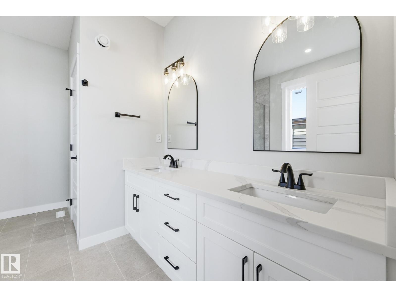 28 Harley Wy, Spruce Grove, Alberta  T7X 0X4 - Photo 36 - E4474975