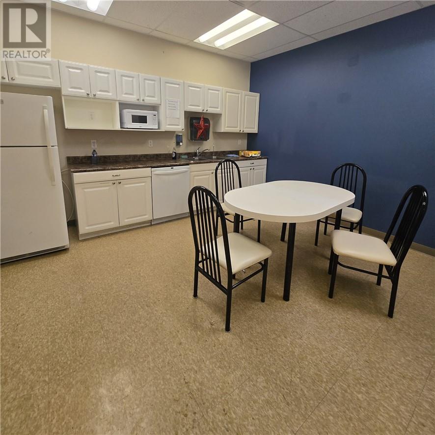 40 Elm Street Unit# 141, Sudbury, Ontario  P3C 1S8 - Photo 2 - 2121206