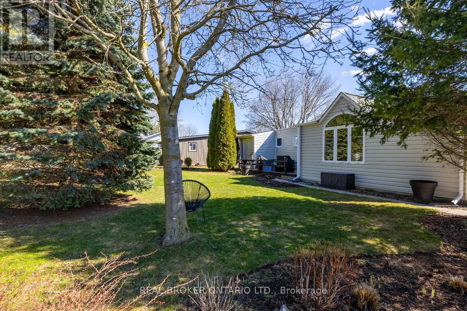 90 The Cove Road, Clarington, Ontario  L1B 1B5 - Photo 35 - E13003268