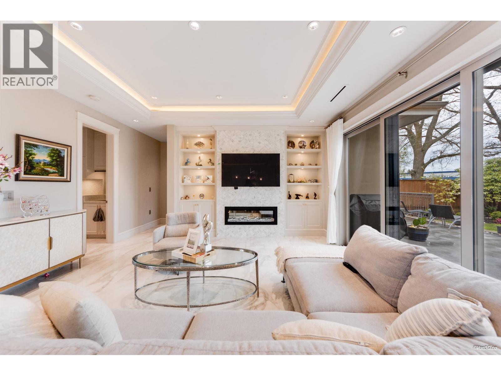 8520 Elsmore Road, Richmond, British Columbia V7C 2A1 - Photo 14 - R3111241