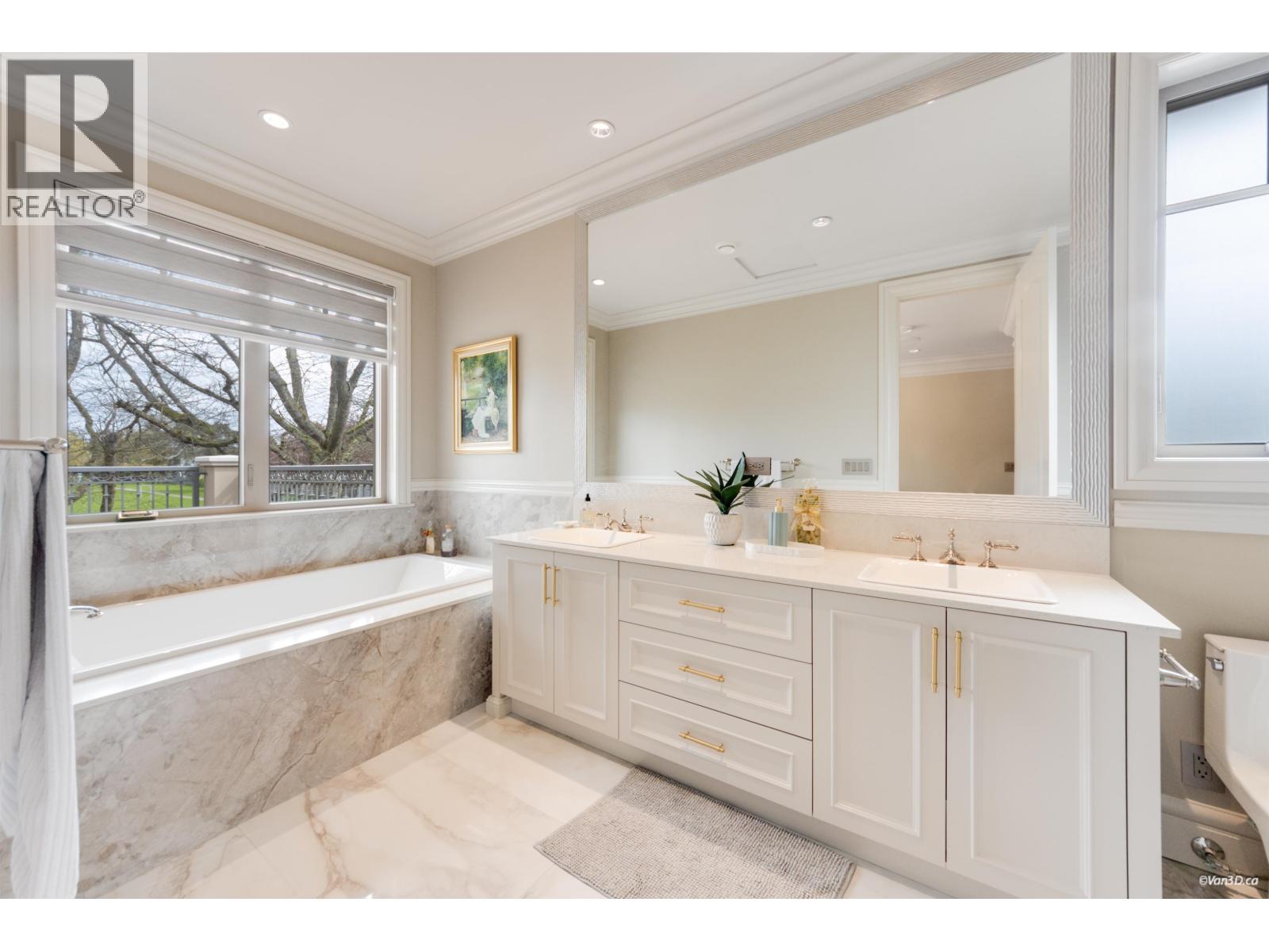 8520 Elsmore Road, Richmond, British Columbia V7C 2A1 - Photo 31 - R3111241