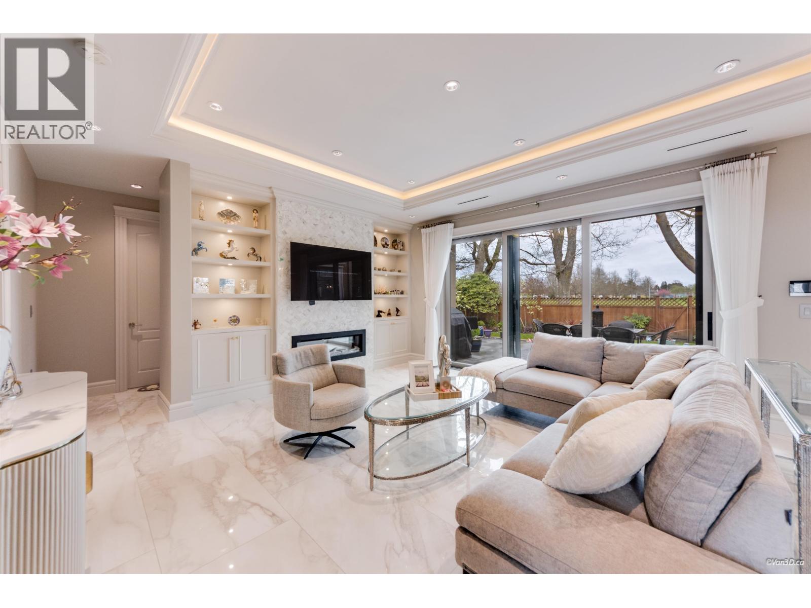 8520 Elsmore Road, Richmond, British Columbia V7C 2A1 - Photo 7 - R3111241