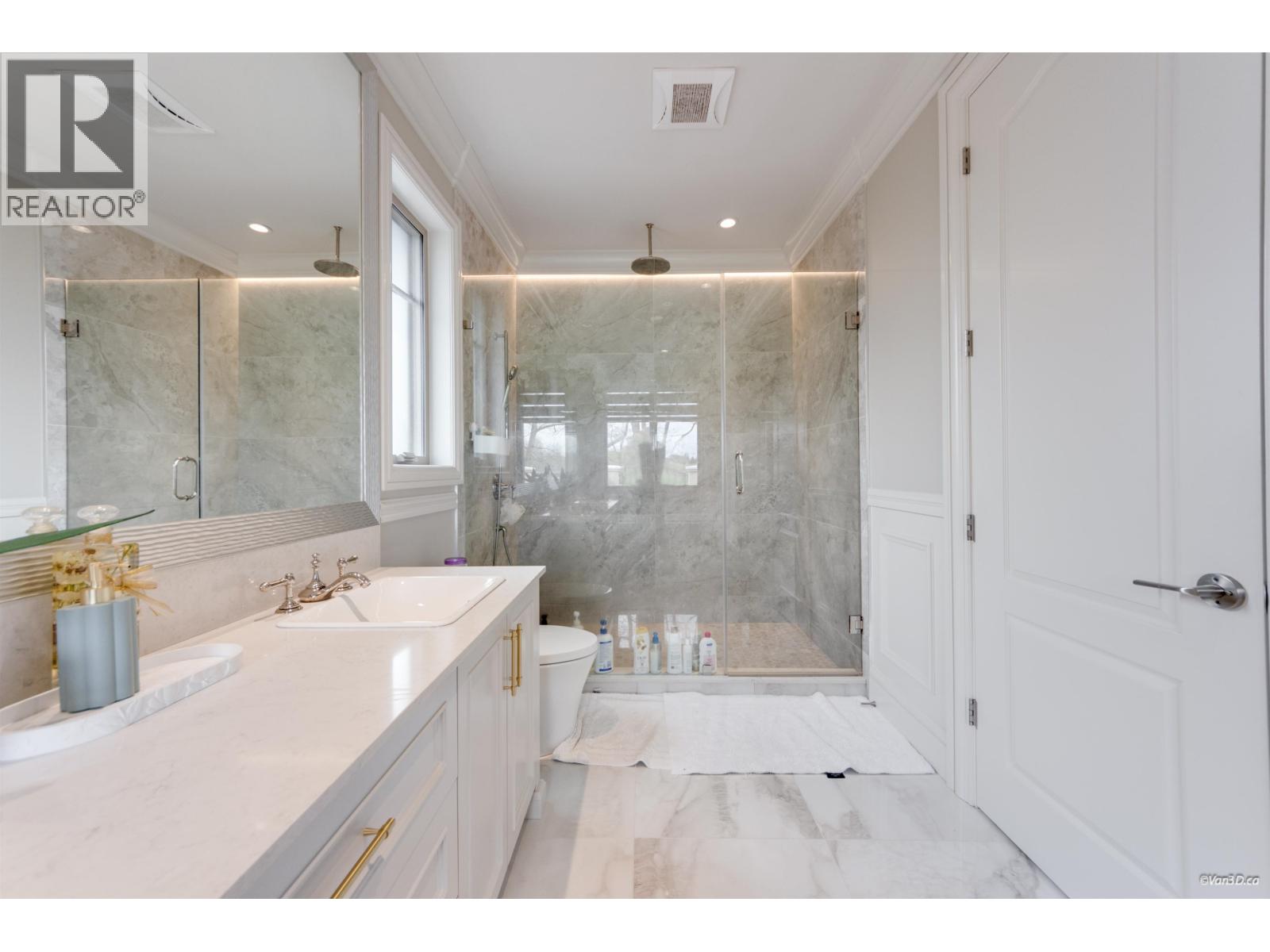 8520 Elsmore Road, Richmond, British Columbia V7C 2A1 - Photo 35 - R3111241