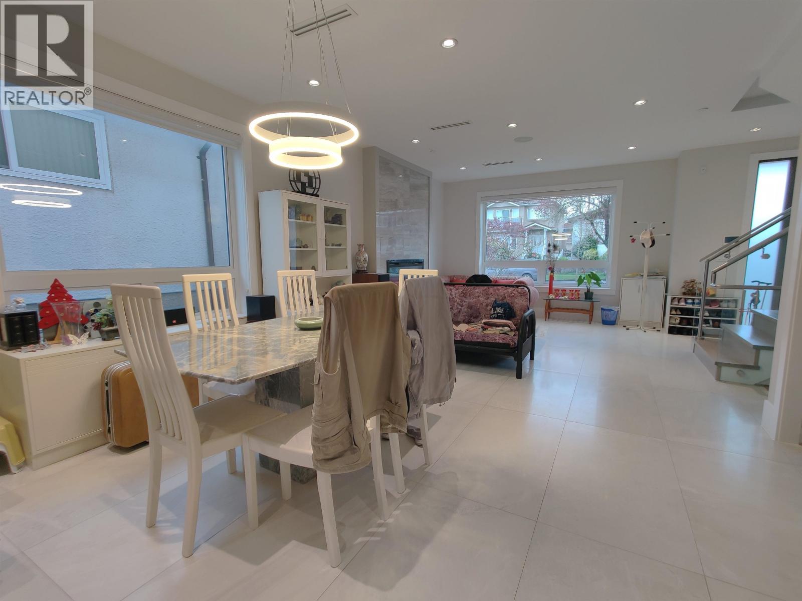 2177 E 40th Avenue, Vancouver, British Columbia V5P 1J4 - Photo 4 - R3110502