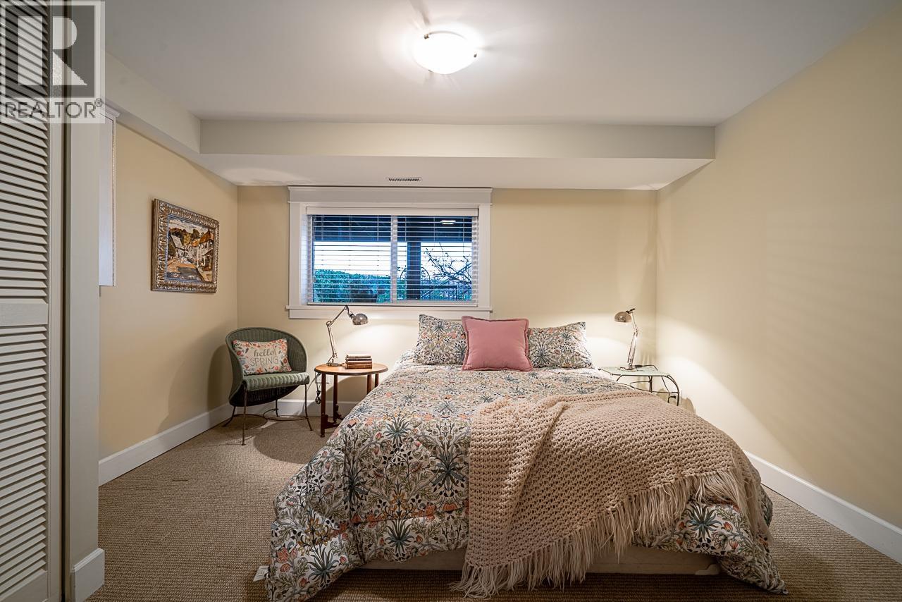 2374 Nelson Avenue, West Vancouver, British Columbia V7V 2R2 - Photo 22 - R3111861