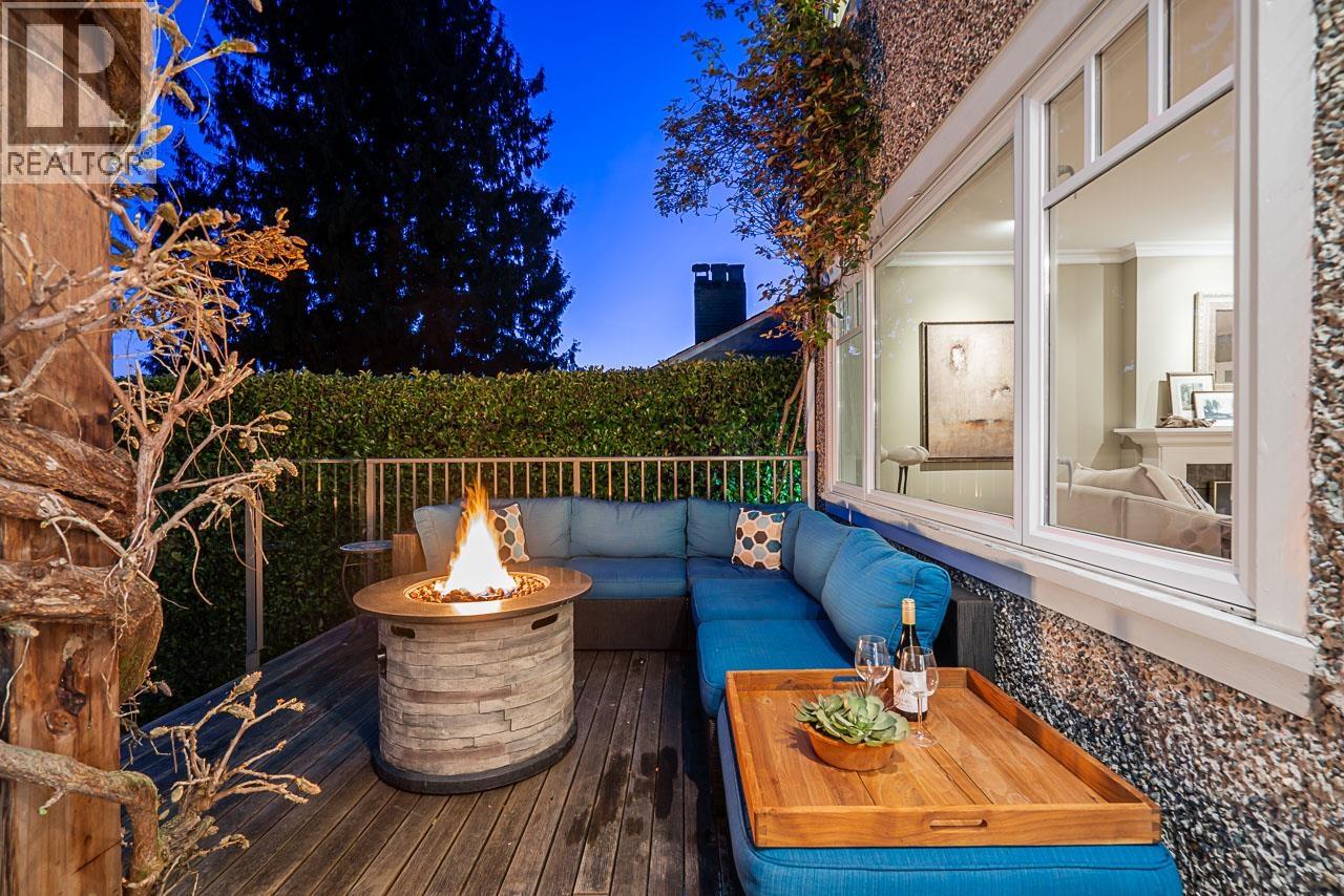 2374 Nelson Avenue, West Vancouver, British Columbia V7V 2R2 - Photo 26 - R3111861