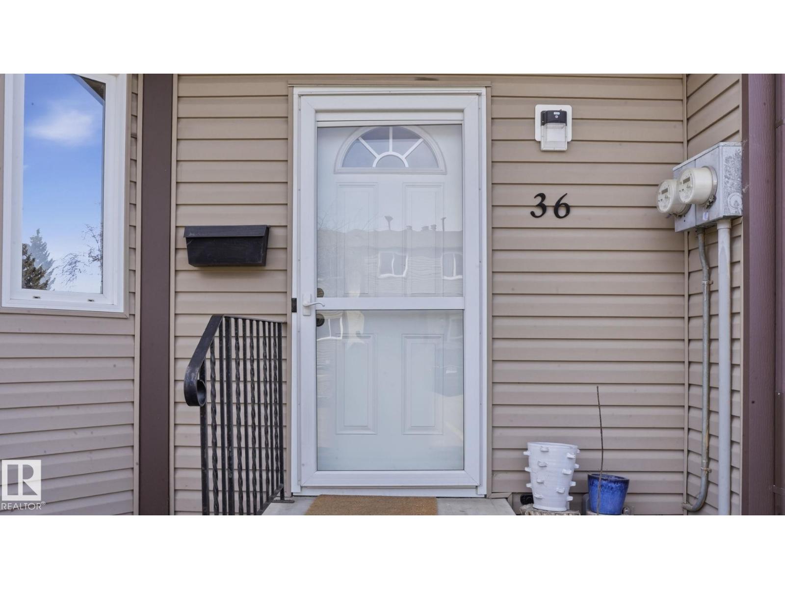 #36 10453 20 Av Nw, Edmonton, Alberta  T6J 5H1 - Photo 3 - E4482411