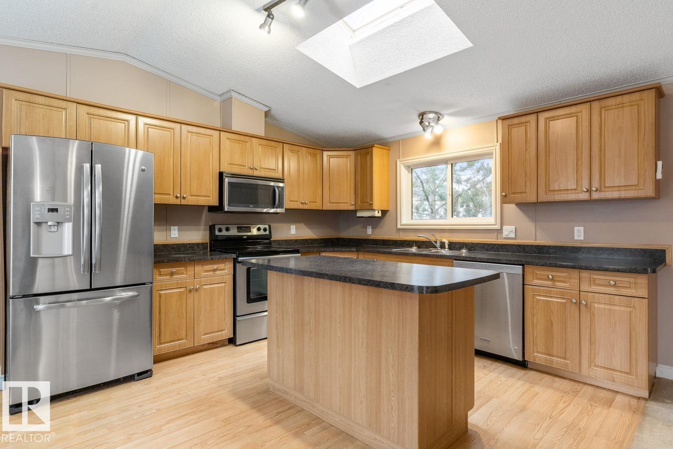 42 Rim Road Se, Edmonton, Alberta  T6P 1C2 - Photo 9 - E4482412