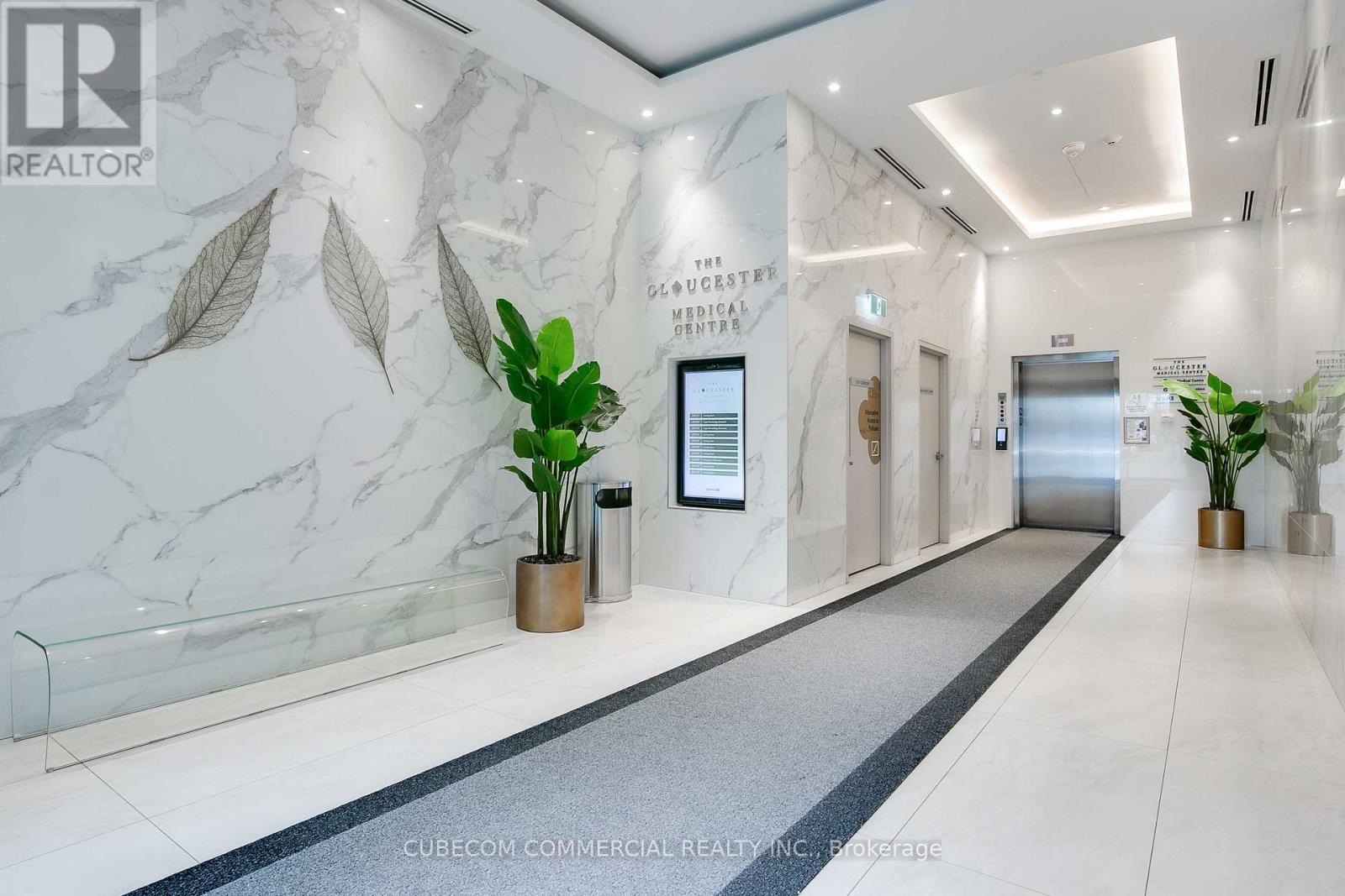 210 - 591 Yonge Street, Toronto, Ontario M4Y 0H6 - Photo 3 - C13003310