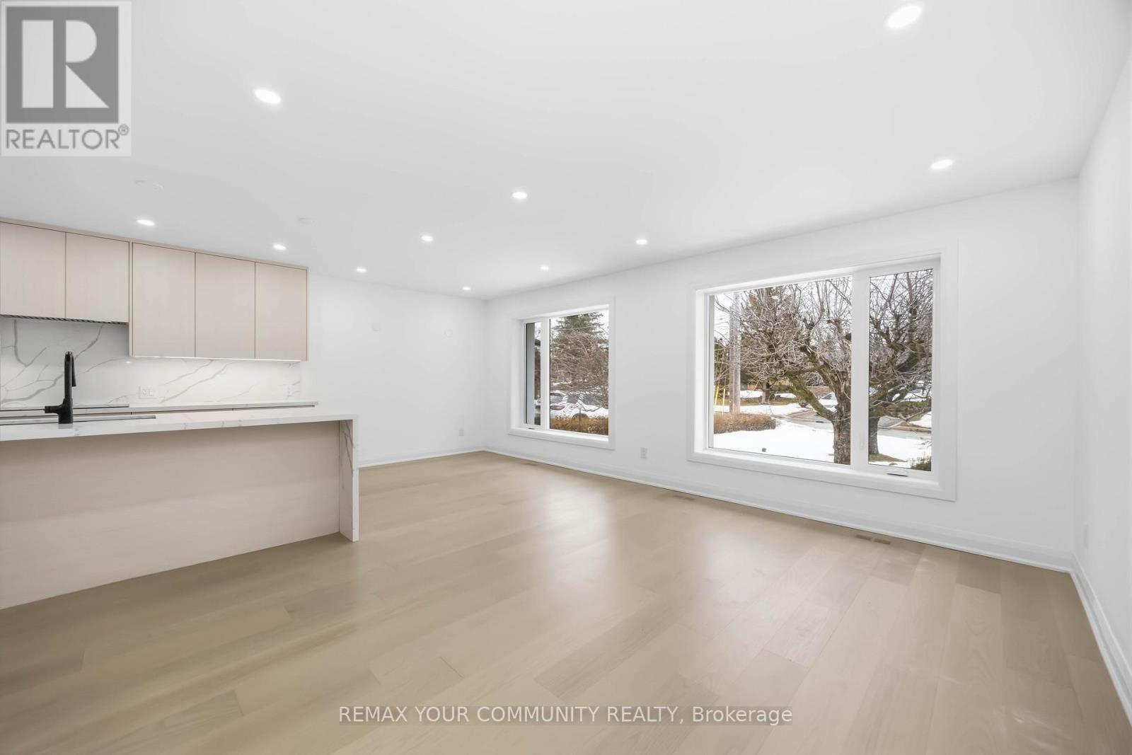 Main - 55 Cocksfield Avenue, Toronto (Bathurst Manor), Ontario  M3H 3S7 - Photo 13 - C13003360