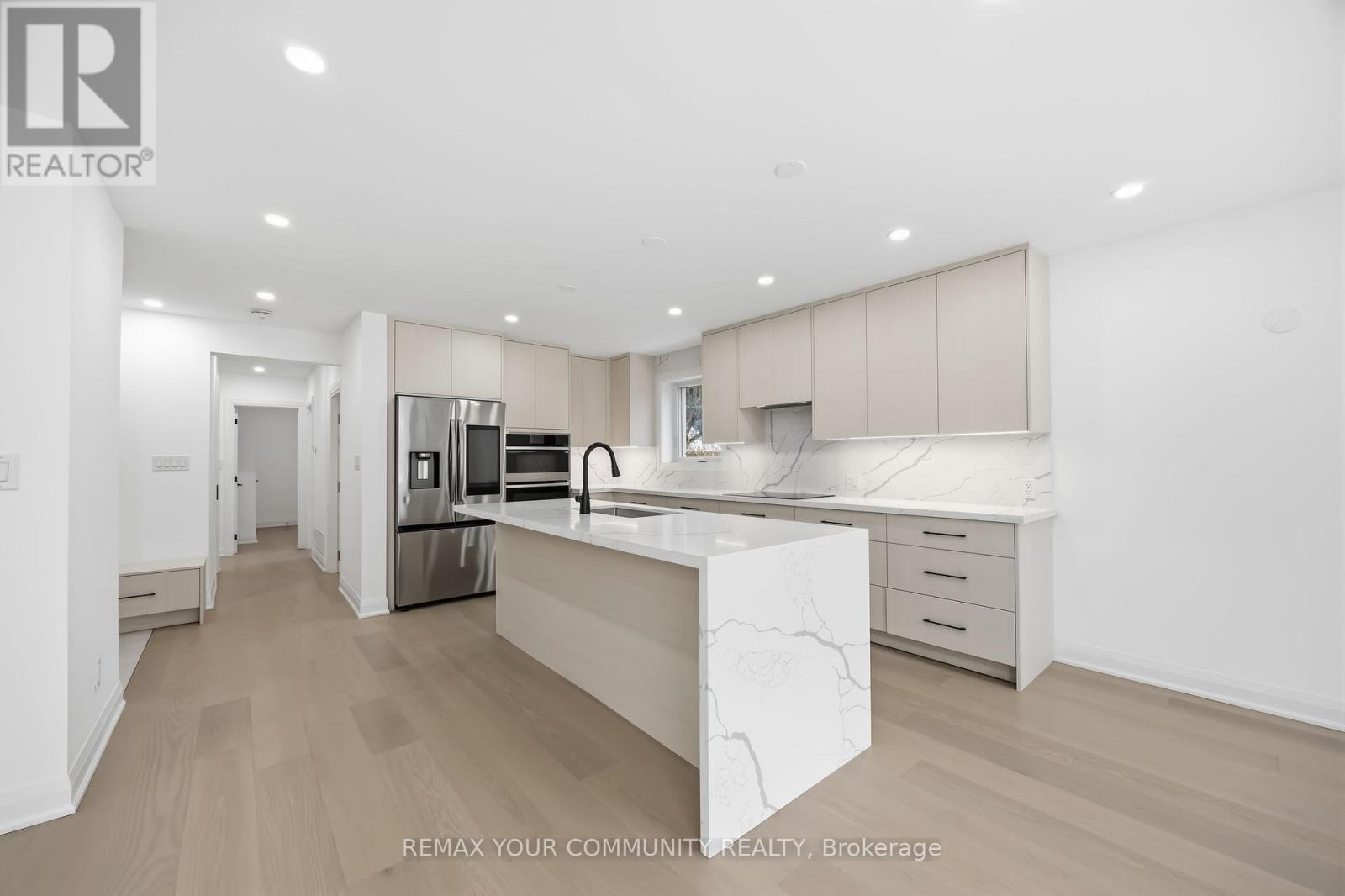 Main - 55 Cocksfield Avenue, Toronto (Bathurst Manor), Ontario  M3H 3S7 - Photo 5 - C13003360