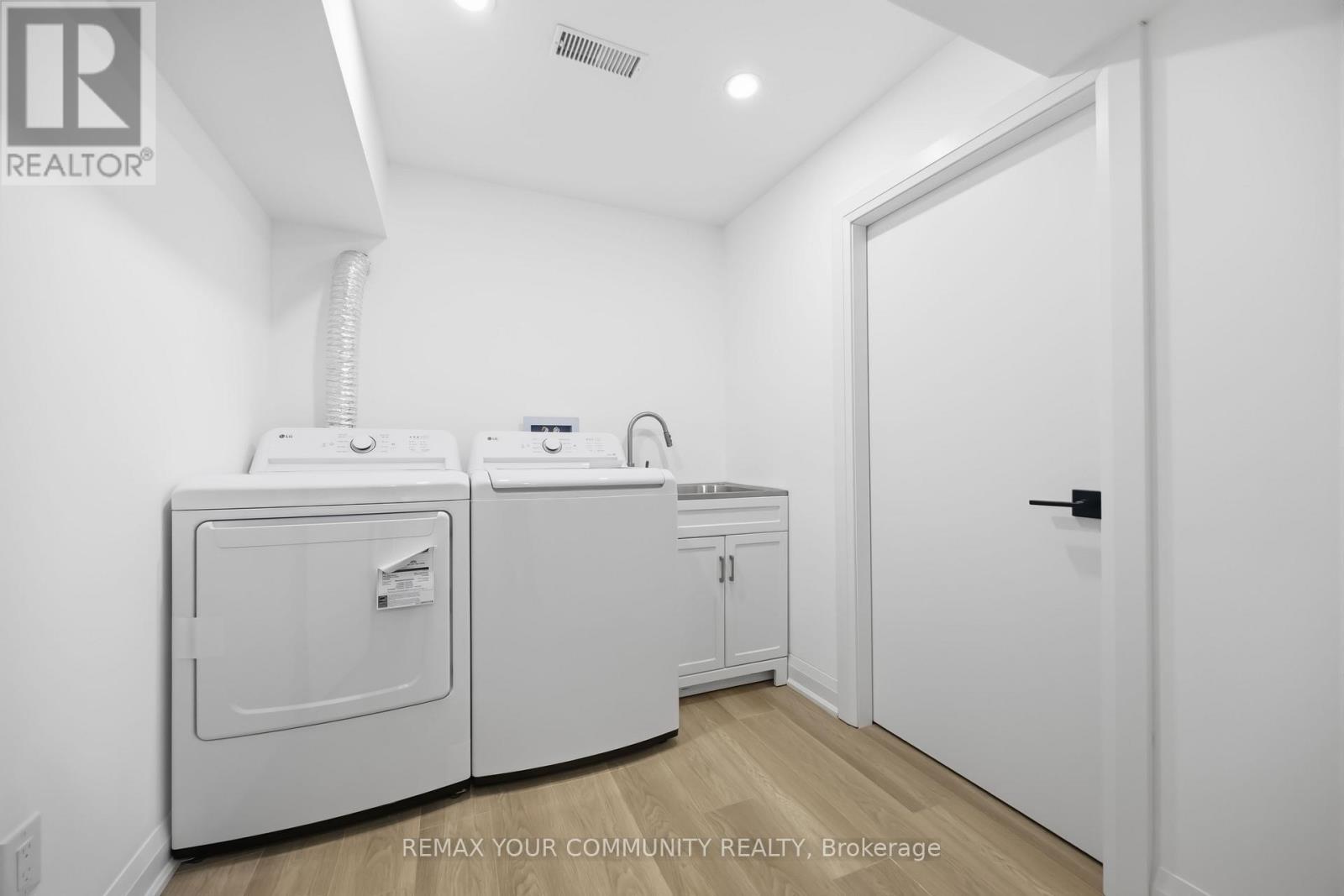 Lower - 55 Cocksfield Avenue, Toronto, Ontario  M3H 3S7 - Photo 12 - C13003362