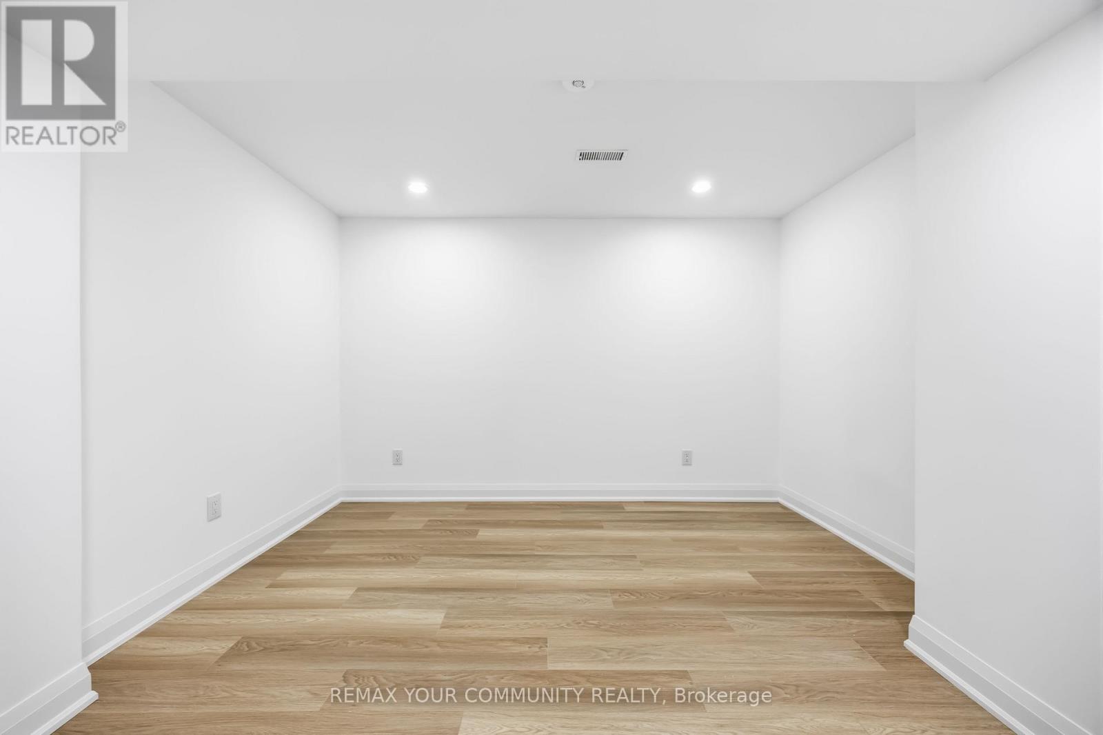 Lower - 55 Cocksfield Avenue, Toronto, Ontario  M3H 3S7 - Photo 13 - C13003362