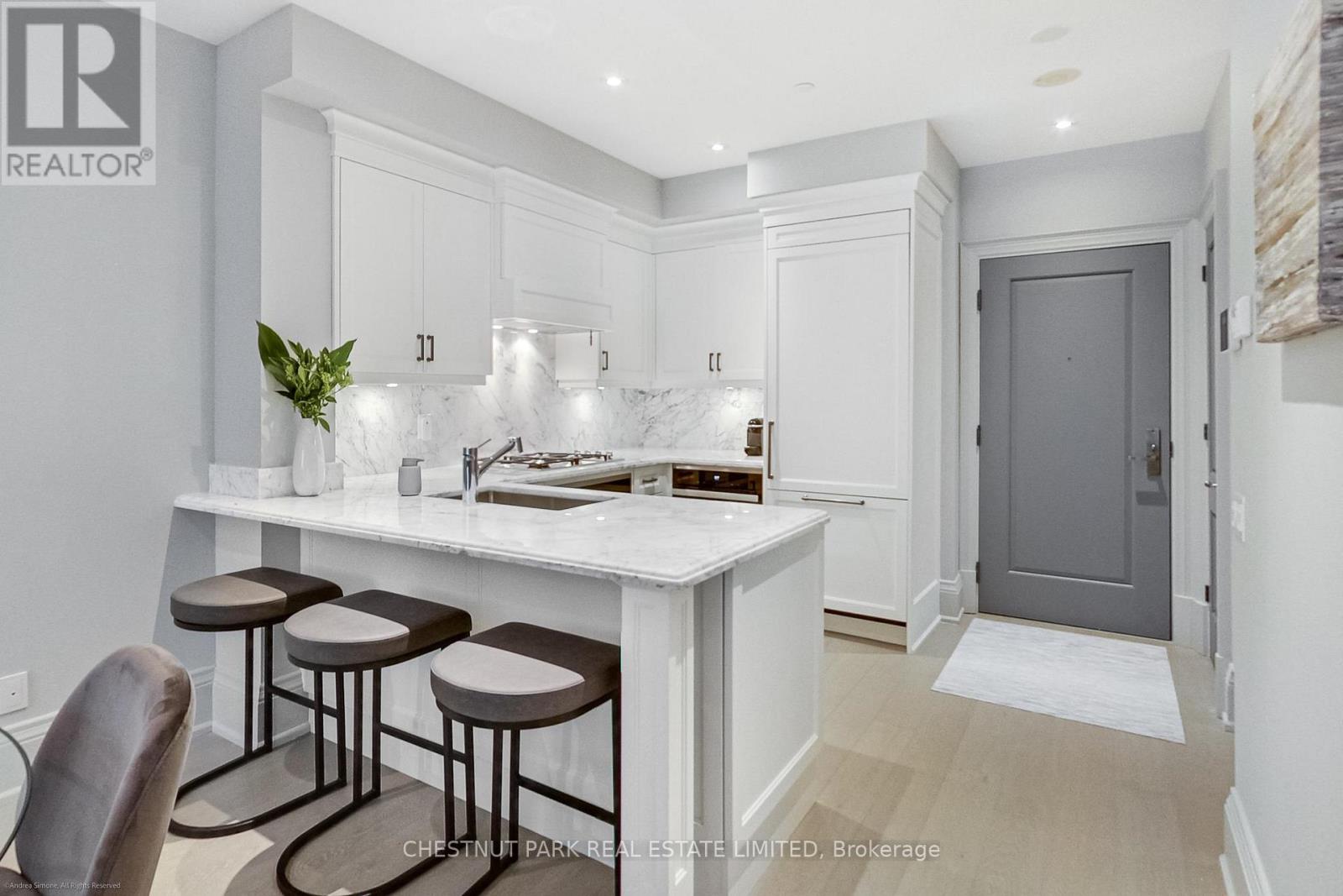 205 - 181 Davenport Road, Toronto, Ontario  M5R 1J1 - Photo 13 - C13003370