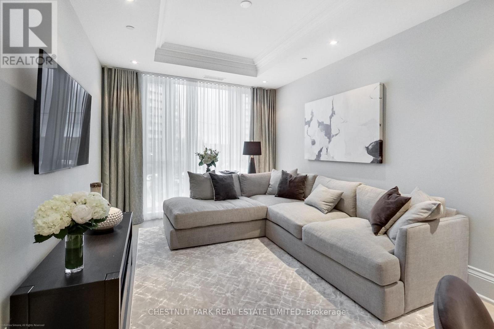 205 - 181 Davenport Road, Toronto, Ontario  M5R 1J1 - Photo 4 - C13003370