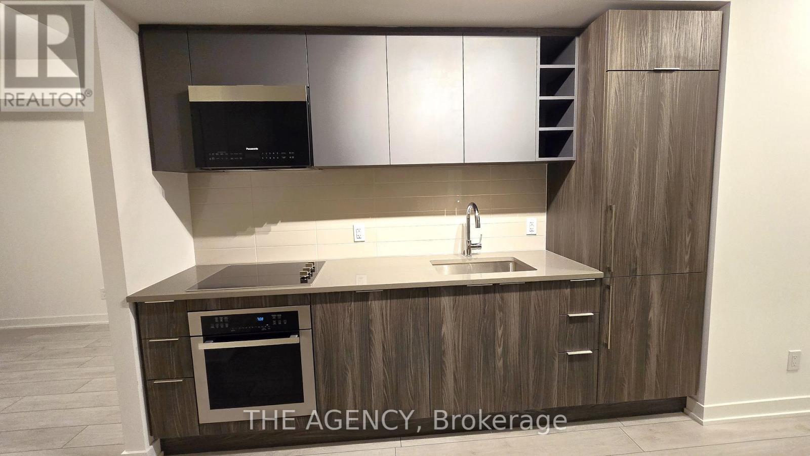 2033 Kennedy Road, Toronto, Ontario  M1T 0B9 - Photo 10 - E13003288